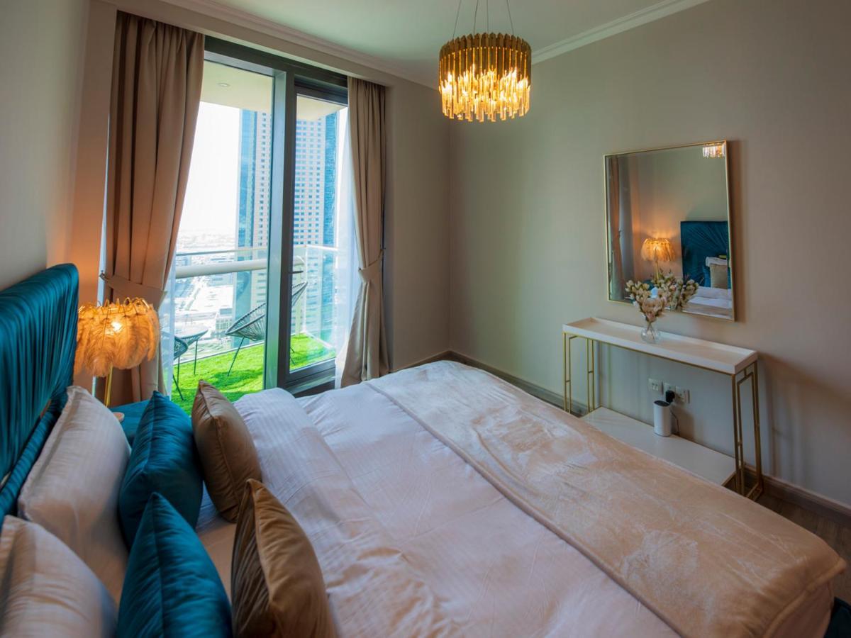 First Class 3Br With Full Dubai Skyline & Sea View Appartement Buitenkant foto